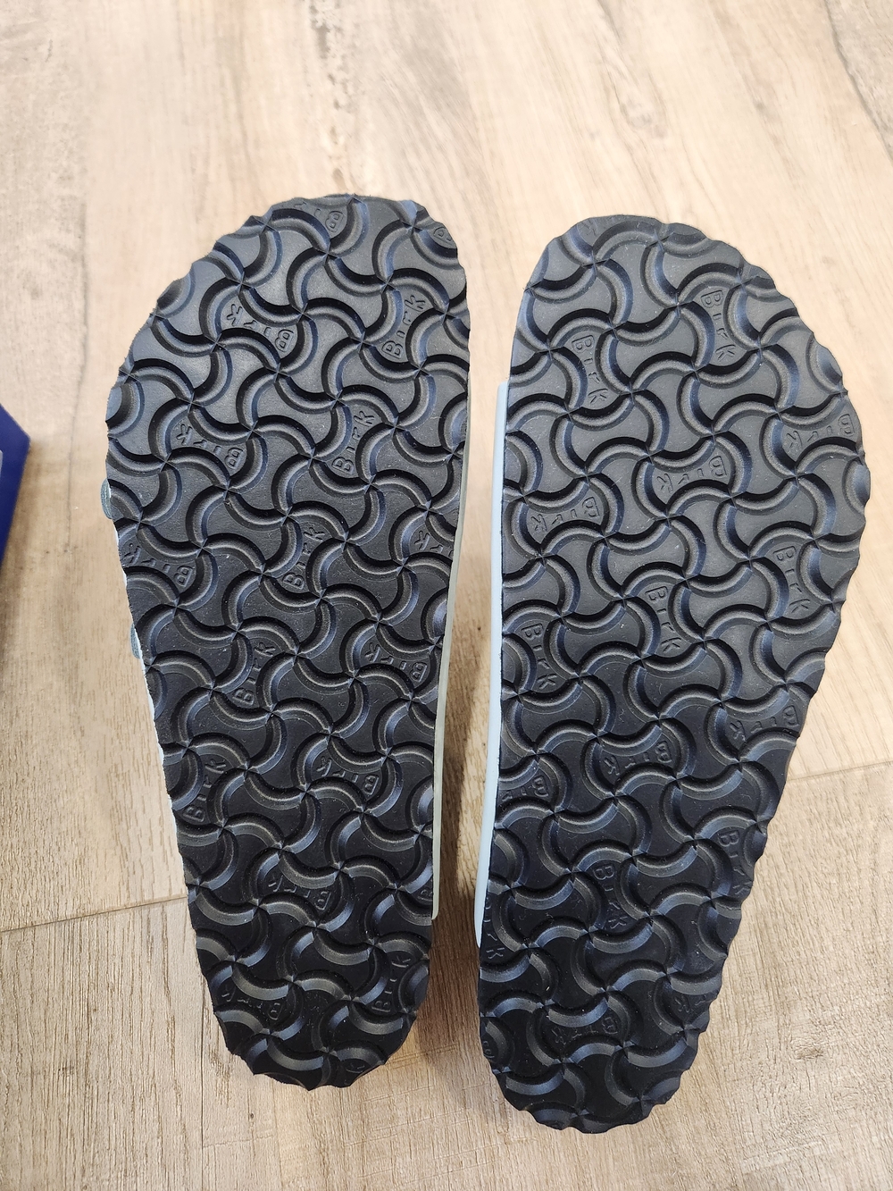 NWT Birkenstock Florida Pure Sage Size 39 - Picture 5 of 5